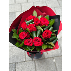 Buchet 9 Trandafiri Rosii BR103